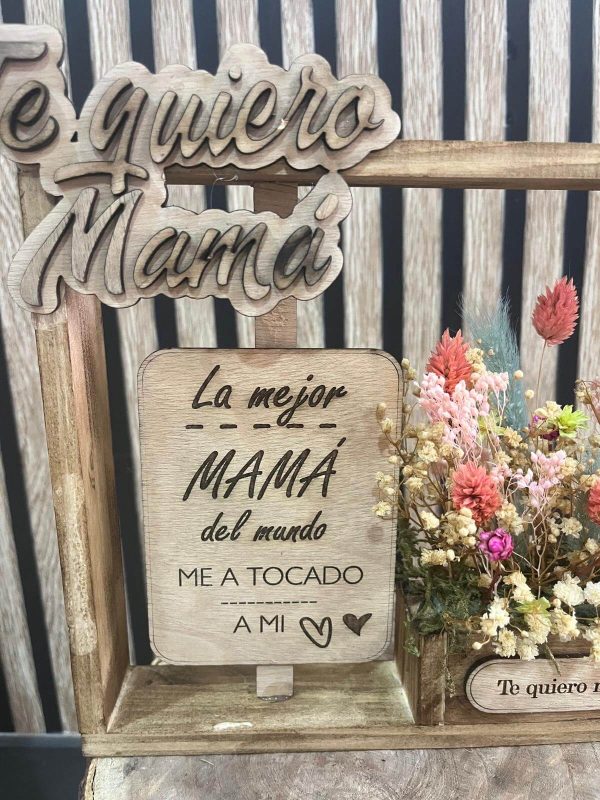 Marco Te Quiero Mamá con Flores Preservadas - Imagen 3